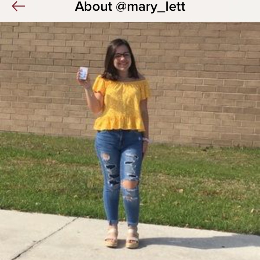 GO CHECK OUT HER CLOSET!!💓